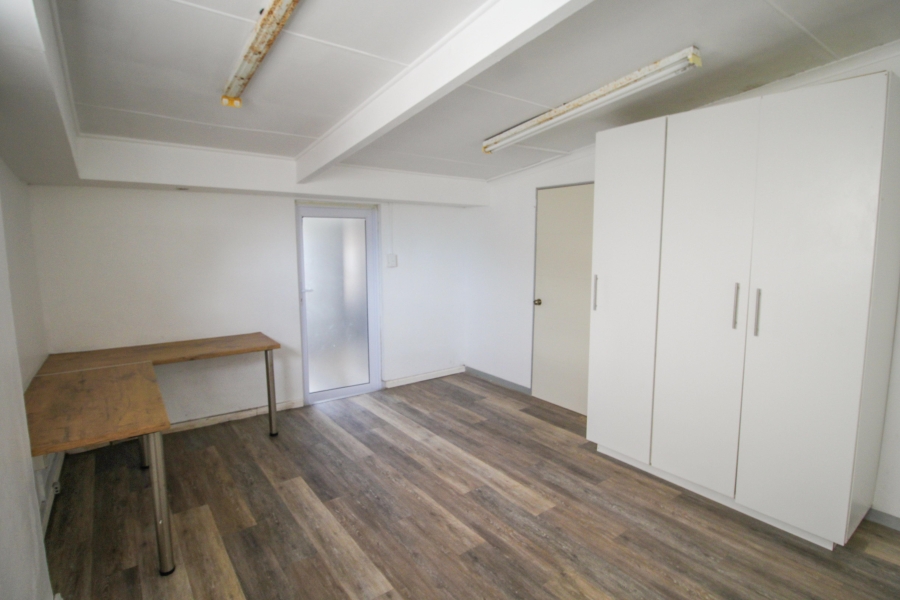 Commercial Property for Sale in Nahoon Eastern Cape
